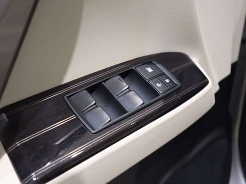 Used 2020 Lexus GX 460 Premium w/ Premium Package AWD/4WD image 19