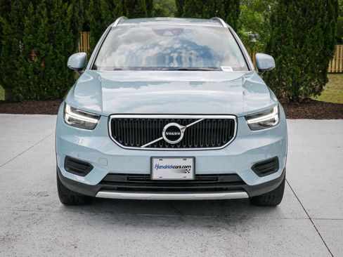 Used 2019 Volvo XC40 T5 Momentum AWD/4WD image 3