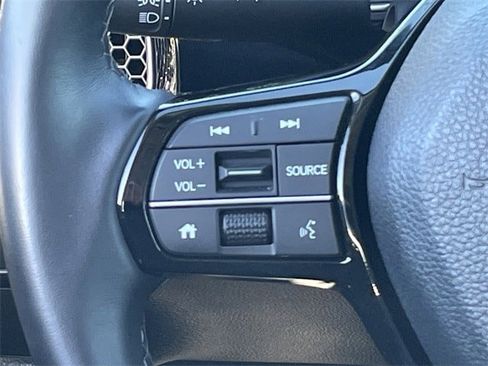 Used 2023 Honda Civic EX-L image 12