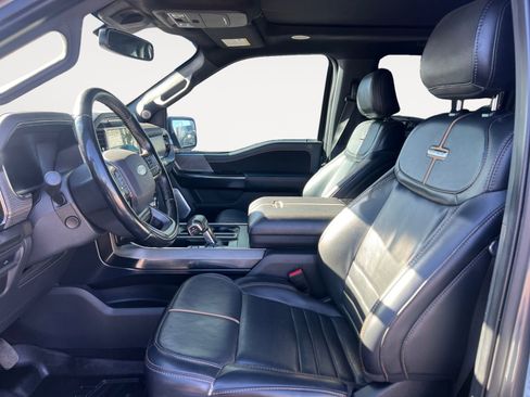 Used 2021 Ford F150 Platinum w/ FX4 Off-Road Package image 9