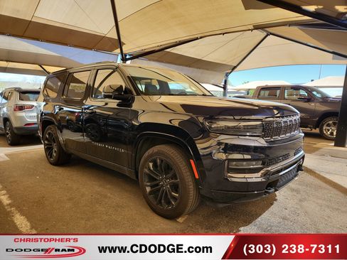 Used 2023 Jeep Grand Wagoneer Series III w/ Rear Seat Video Group 1 image 3