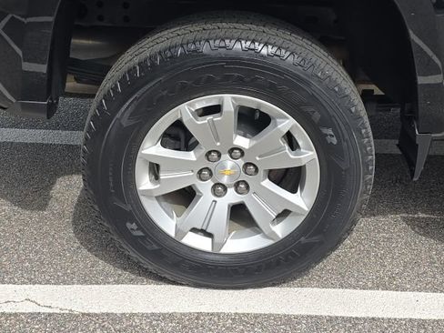 Used 2022 Chevrolet Colorado LT image 11