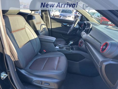 Certified 2025 Chevrolet Blazer RS image 8