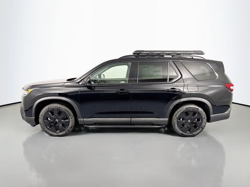 New 2026 Honda Pilot Black Edition image 8