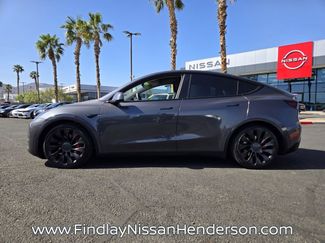 Used 2022 Tesla Model Y Performance AWD/4WD video 3