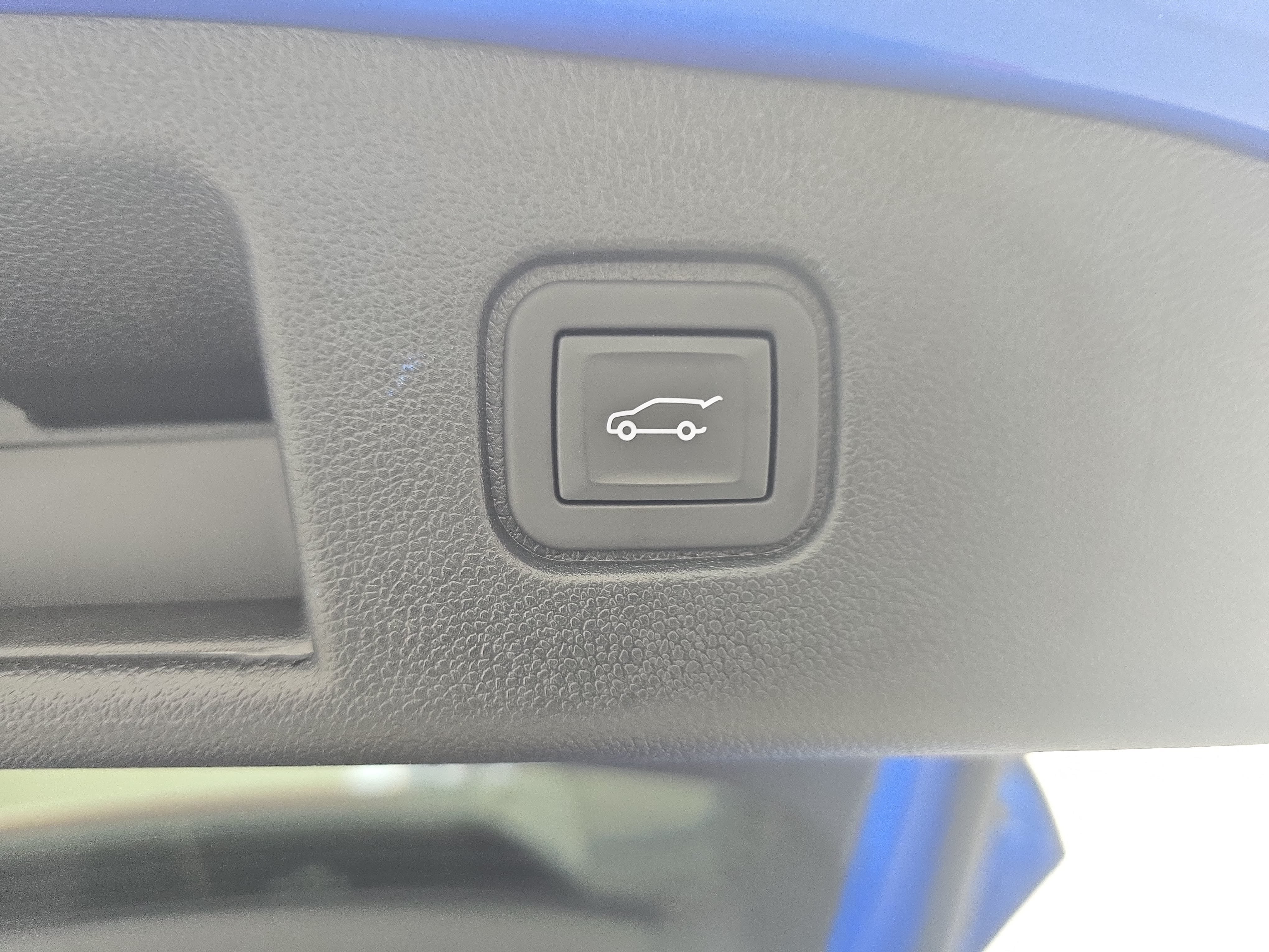 Used 2024 Chevrolet Blazer EV RS RWD image 13