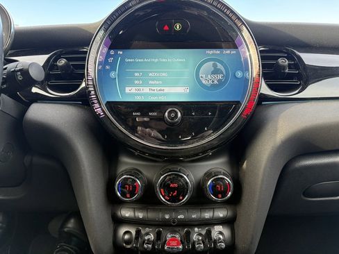 Used 2024 MINI Cooper S image 8
