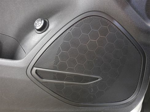 Certified 2023 Buick Envision Preferred image 29