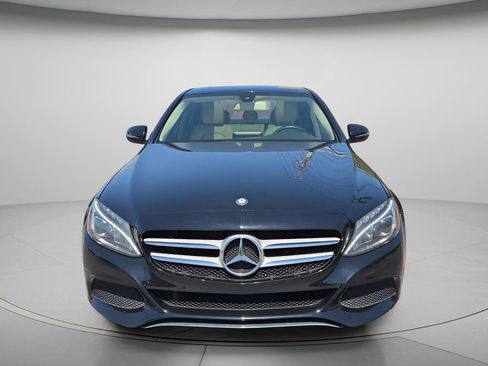 Used 2016 Mercedes-Benz C 300 4MATIC Sedan image 4