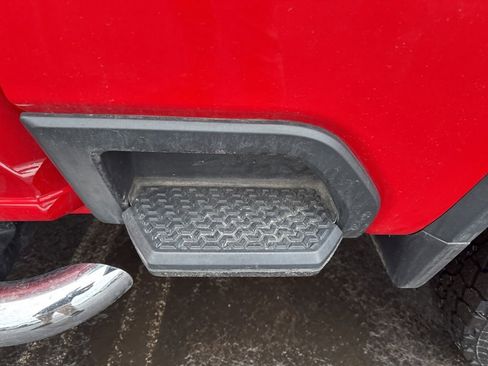 Used 2023 Chevrolet Silverado 2500 LT w/ Advanced Trailering Package image 40