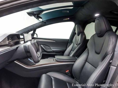 Used 2023 Tesla Model X AWD/4WD image 13