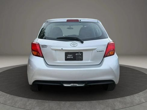 Used 2016 Toyota Yaris L FWD image 5