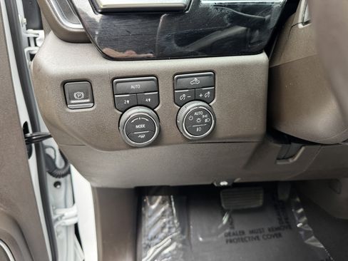 Used 2023 Chevrolet Silverado 1500 RST w/ Redline Edition image 12