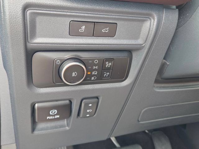Used 2022 Ford Expedition Max Limited AWD/4WD image 29
