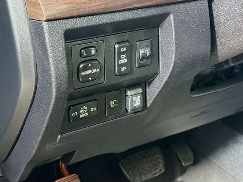 Certified 2020 Toyota Tundra Limited image 10