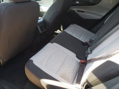 Used 2023 Chevrolet Equinox LT image 11