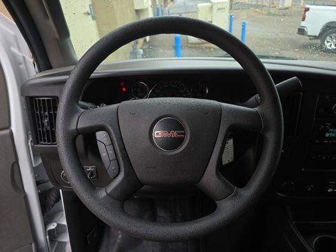 Used 2024 GMC Savana 2500 Work Van w/ Driver Convenience Package image 6