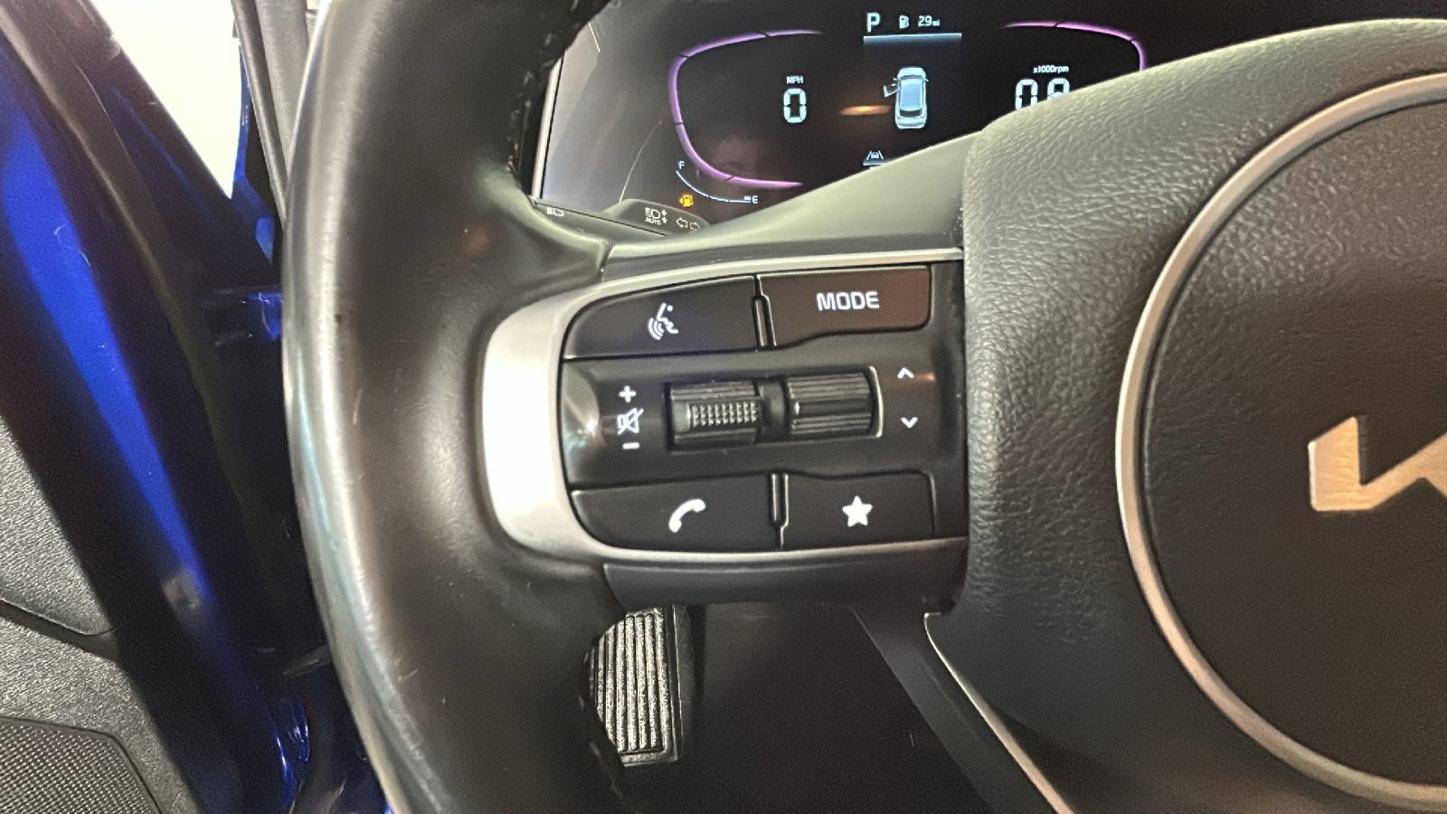 Used 2023 Kia Sportage EX FWD image 17