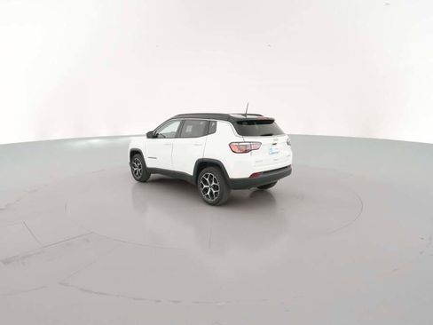 New 2026 Jeep Compass Limited image 8