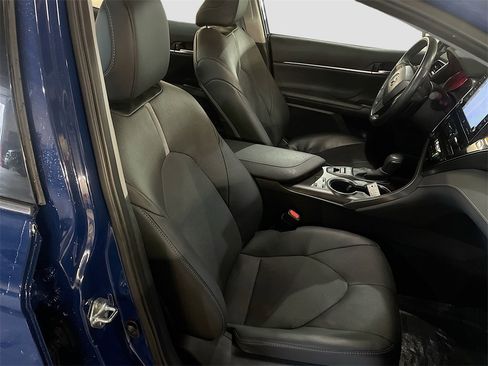 Used 2024 Toyota Camry image 29