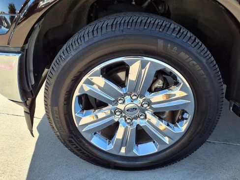 Used 2019 Ford F150 Lariat RWD image 22