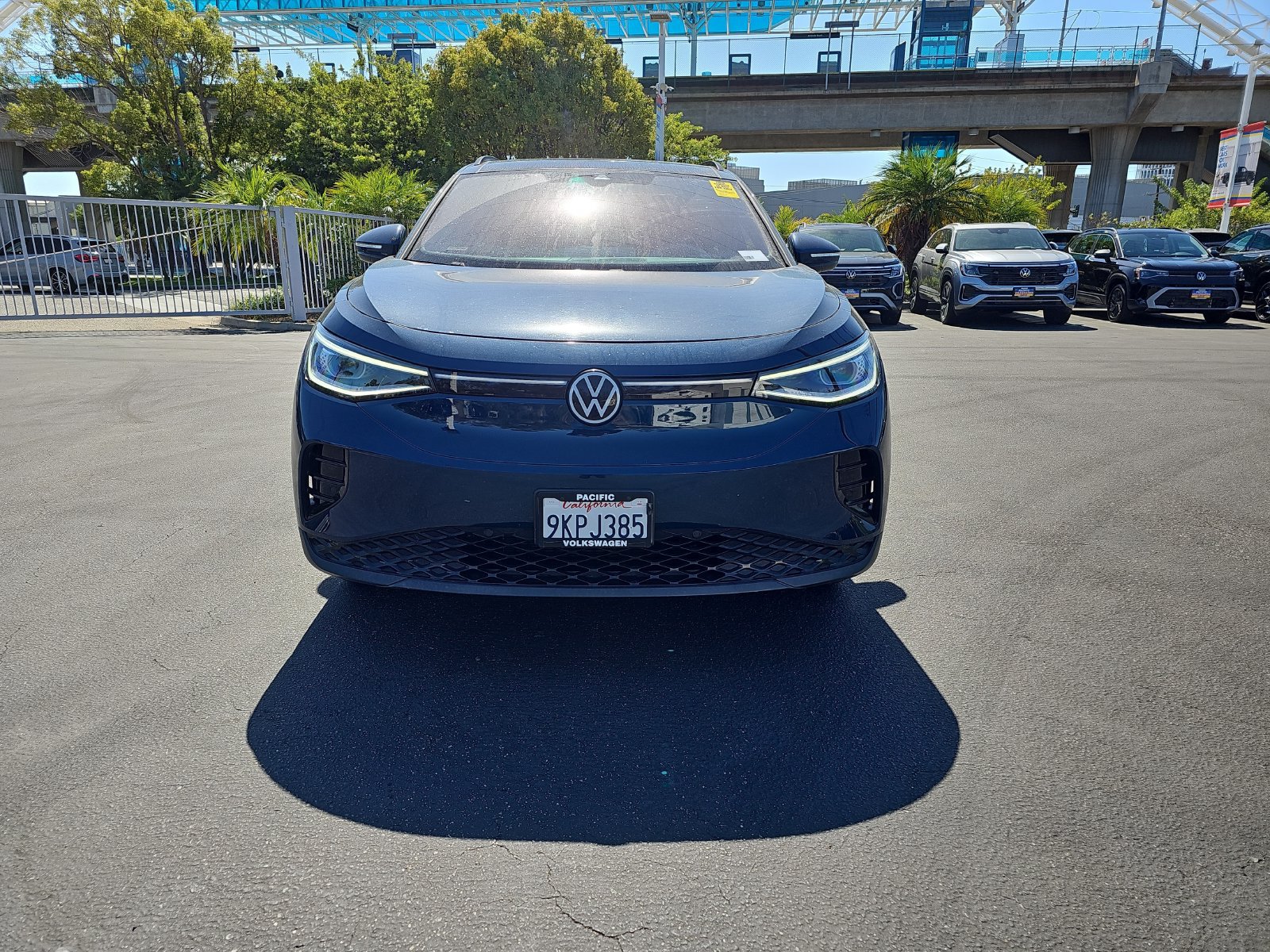 Used 2023 Volkswagen ID.4 Pro S AWD/4WD image 2