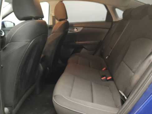 Used 2020 Kia Forte LXS image 18