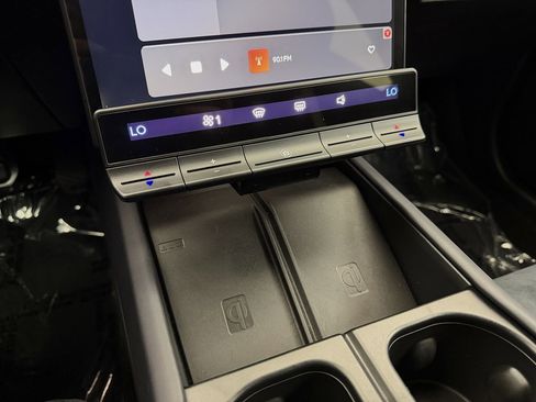 Used 2023 Fisker Ocean One image 32