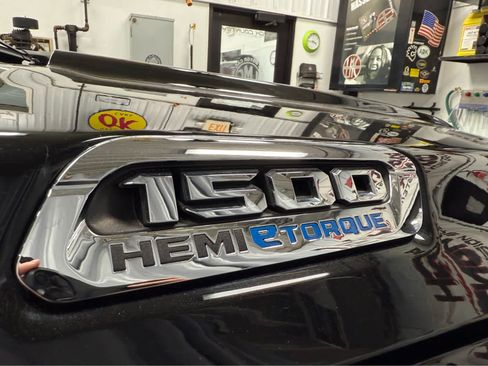 Used 2021 RAM 1500 Laramie w/ Sport Appearance Package image 33