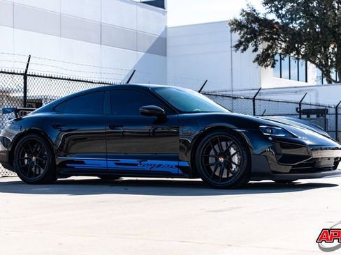 Used 2025 Porsche Taycan Turbo GT image 62