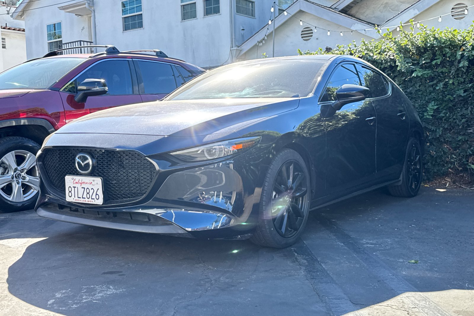 Used 2020 MAZDA MAZDA3 Hatchback w/ Premium Package FWD image 3