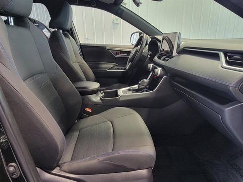 Used 2023 Toyota RAV4 SE image 23