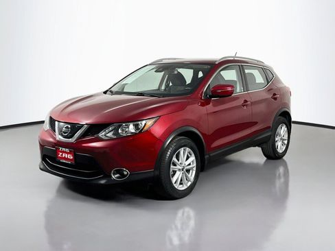 Used 2019 Nissan Rogue Sport SV w/ All-Weather Package FWD image 1