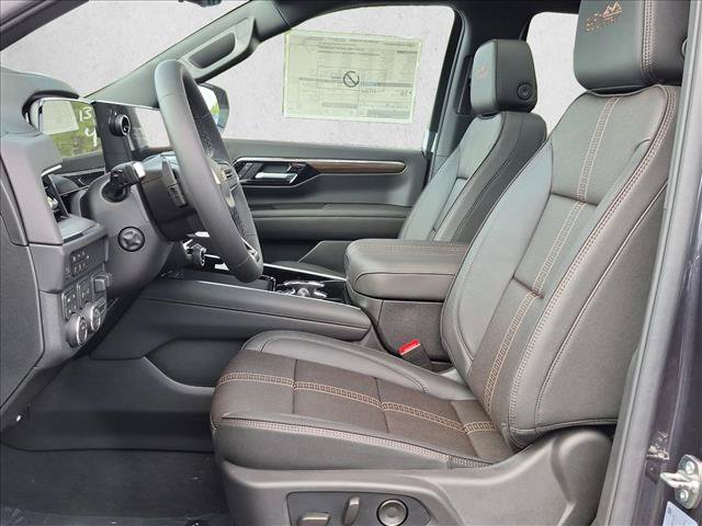 New 2026 Chevrolet Tahoe High Country w/ Sun And Tow Package AWD/4WD image 4