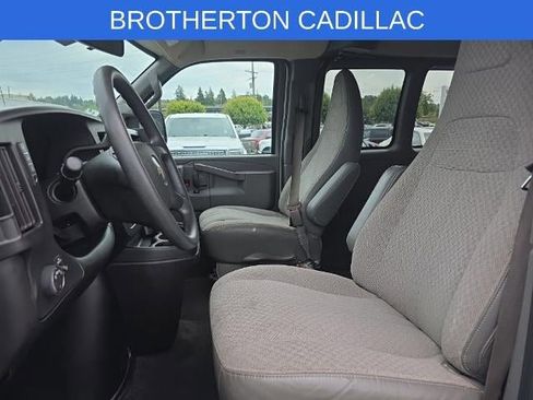 Used 2019 Chevrolet Express 3500 LT w/ LT Preferred Equipment Group RWD image 10