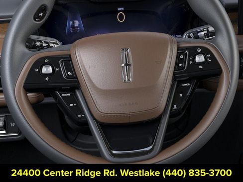 New 2026 Lincoln Aviator Reserve AWD/4WD image 12