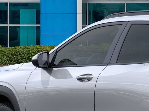 New 2026 Chevrolet Trax LT w/ Driver Confidence Package image 47