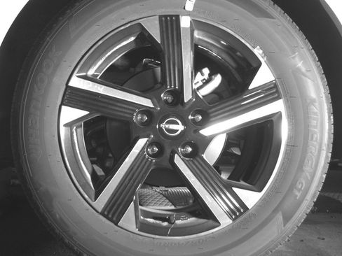 Used 2025 Nissan Sentra SV image 14