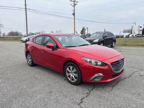 Used 2015 MAZDA MAZDA3 i Sport image 1