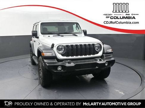 Used 2024 Jeep Wrangler Sport AWD/4WD image 1