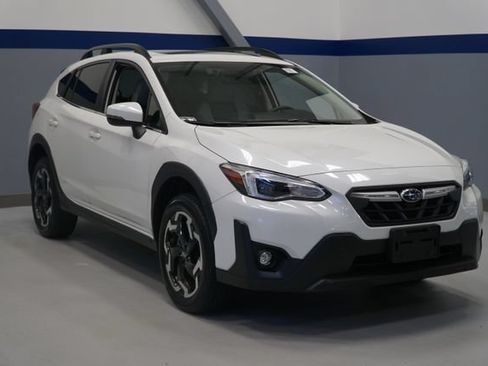 Used 2023 Subaru Crosstrek 2.5i Limited w/ Moonroof Package AWD/4WD image 9