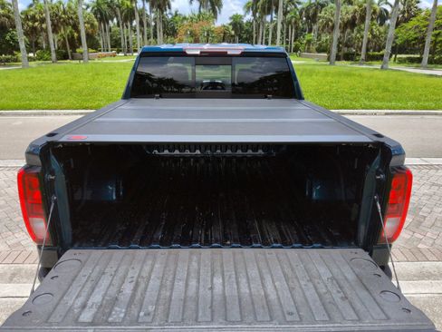 Used 2021 GMC Sierra 1500 Elevation w/ Preferred Package AWD/4WD image 42