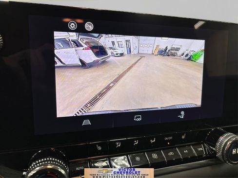 Used 2024 GMC Canyon Elevation w/ Elevation Premium Package image 28