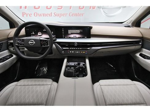 Used 2025 Nissan Murano Platinum w/ Cargo Package AWD/4WD image 9