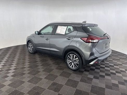 Certified 2023 Nissan Kicks SV image 7