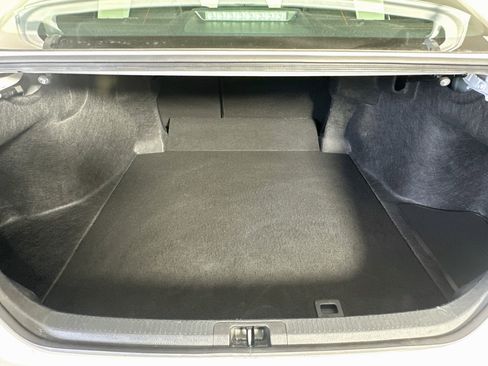 Used 2025 Toyota Camry SE FWD image 28