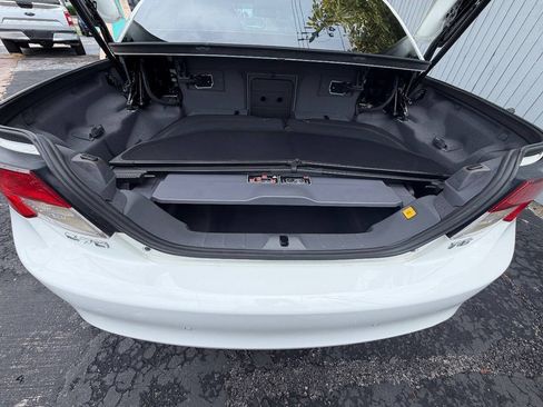 Used 2013 Volvo C70 T5 FWD image 21
