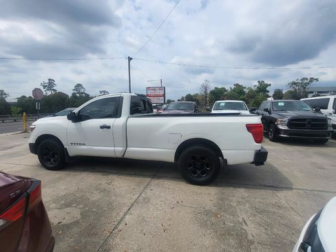 Used 2019 Nissan Titan S RWD image 37