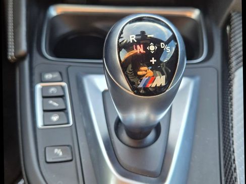 Used 2015 BMW M4 Coupe image 12