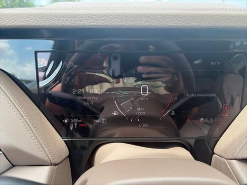 New 2026 GMC Yukon Denali w/ Sun & Power Step Package AWD/4WD image 20